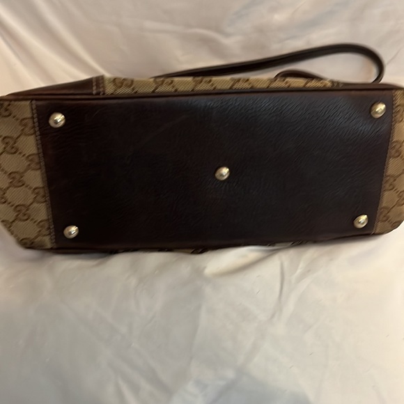 Vintage authentic Gucci handbag - Picture 16 of 16
